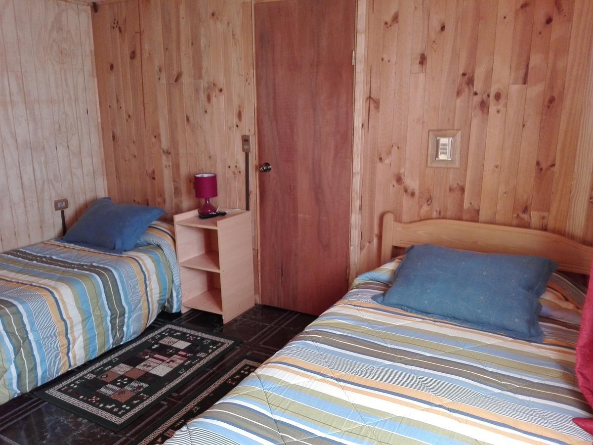 Hospedaje Los Calafates Ancud Eksteriør bilde